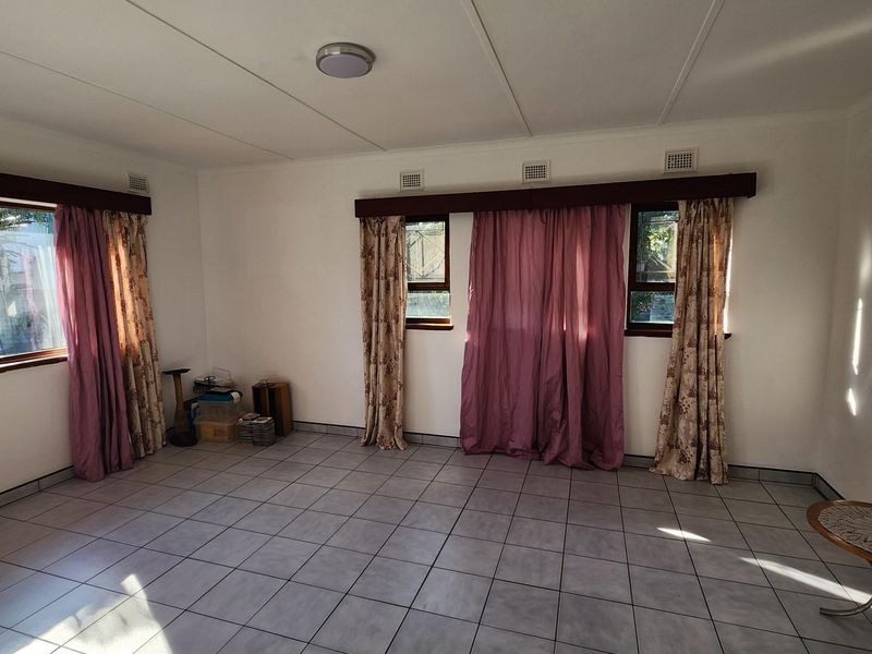 New on the market for sale!! - Photo 6
