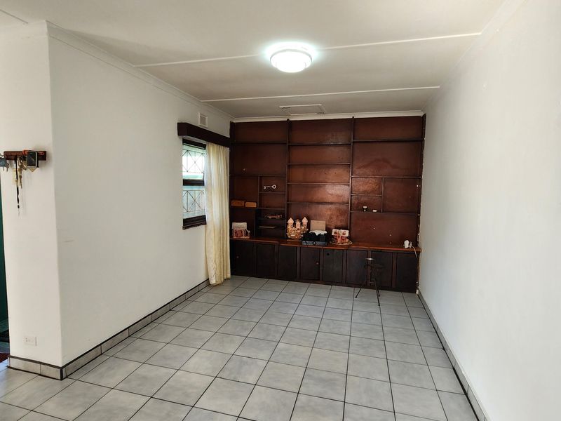 New on the market for sale!! - Photo 5