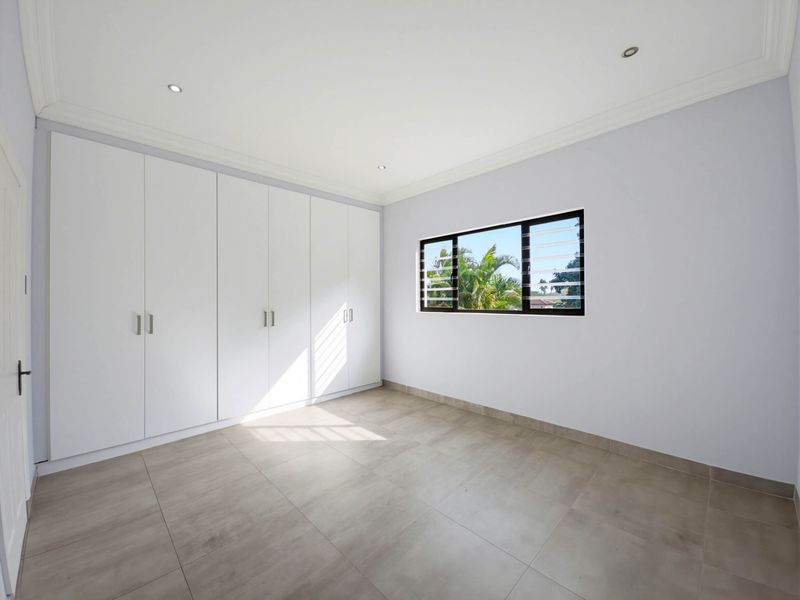 Fairway Living at Its Finest – Your Perfect Home Awaits! - Photo 7