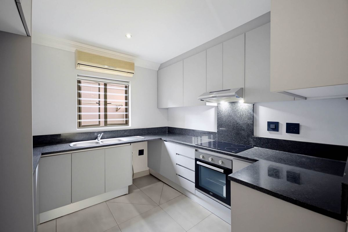 Fairway Living at Its Finest – Your Perfect Home Awaits! - Photo 2