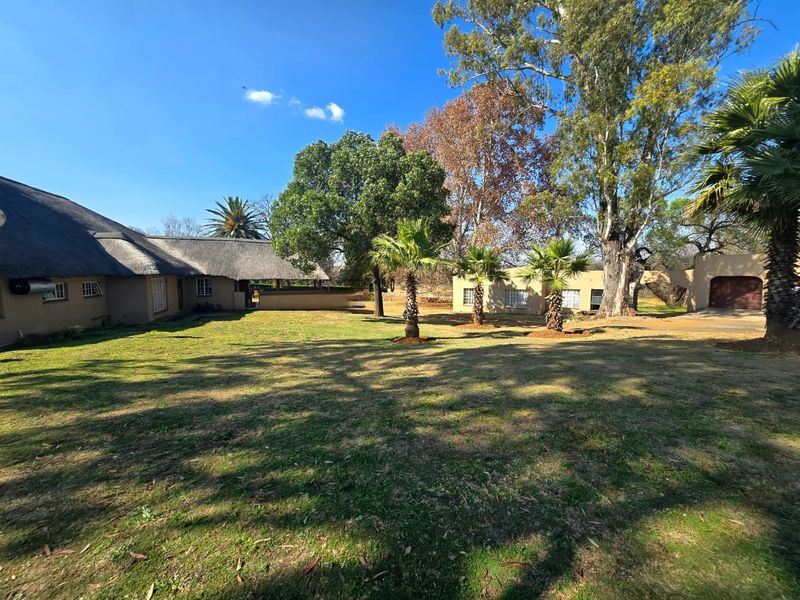 Riverfront Lifestyle Property with Incredible Potential in Kookrus, Meyerton. - Photo 1