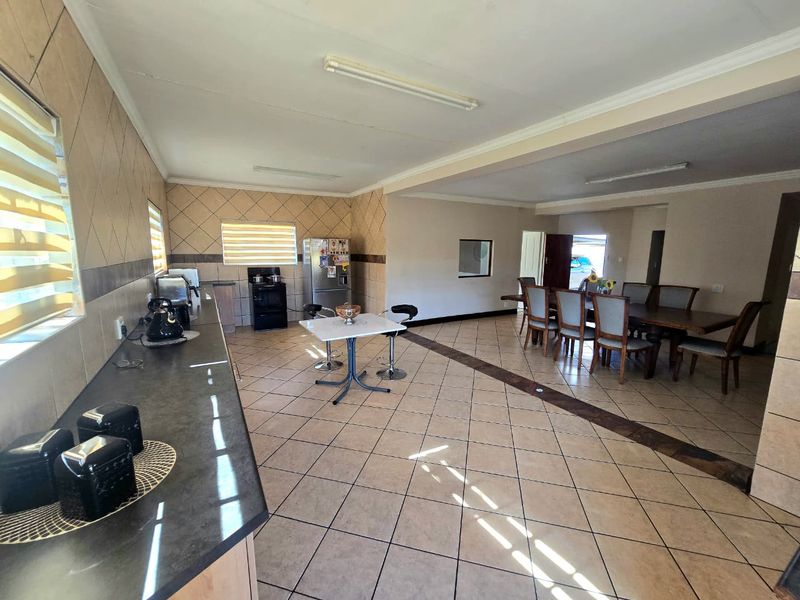 Riverfront Lifestyle Property with Incredible Potential in Kookrus, Meyerton. - Photo 8