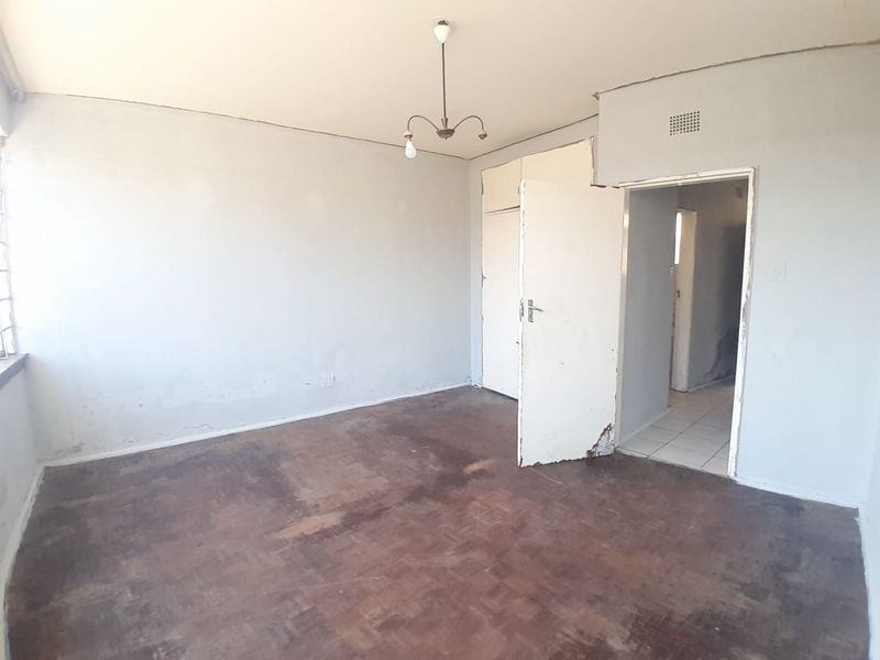 1 Bedroom Apartment in Vereeniging Central. - Photo 3