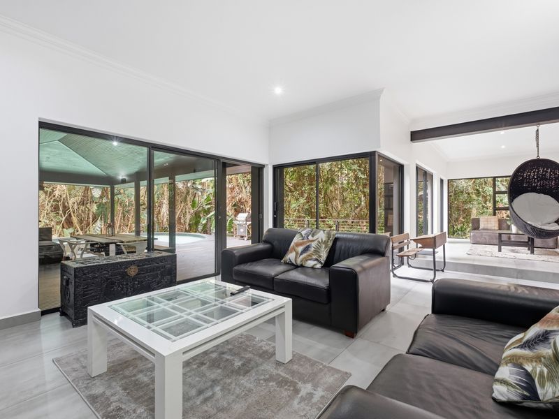 Luxury 4 Bedroom Home for Sale in Zimbali Estate | 3.5 Bathrooms | Coastal Estate Living - Photo 8