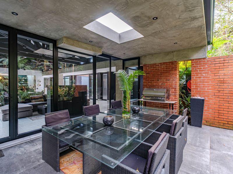 A Private Architectural Masterpiece in Zimbali Estate | Luxury Four-Bedroom Forest Sanctuary - Photo 3