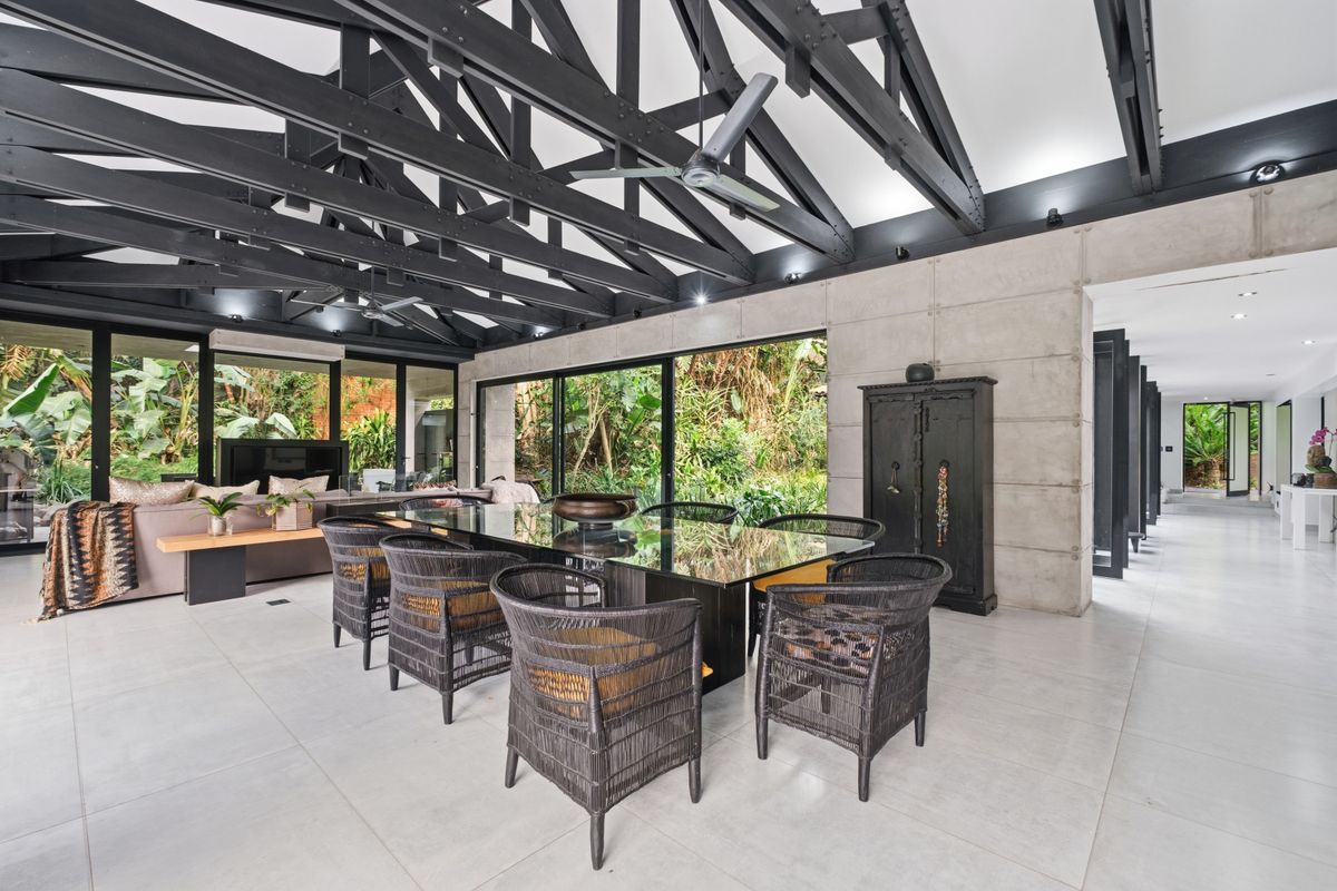 A Private Architectural Masterpiece in Zimbali Estate | Luxury Four-Bedroom Forest Sanctuary - Photo 2
