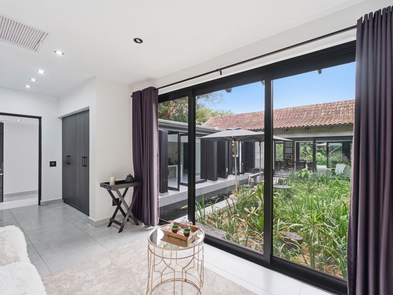 A Private Architectural Masterpiece in Zimbali Estate | Luxury Four-Bedroom Forest Sanctuary - Photo 10