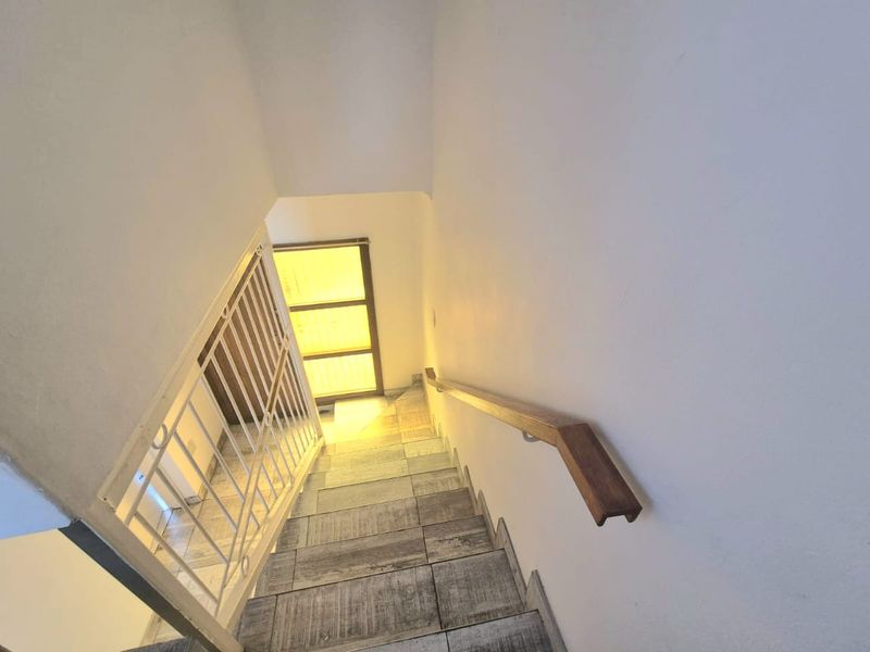 SPACIOUS 3 BEDROOM TOWNHOUSE TO RENT | THREE RIVERS PROPER - Photo 3