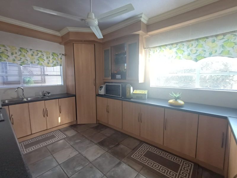 Neat As A Pin Property In The Lovely Location Of SE 2 - Photo 2