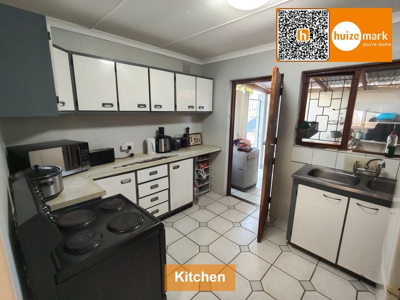 3 Bedroom Home with Flatlet in Caversham Glen - Photo 8