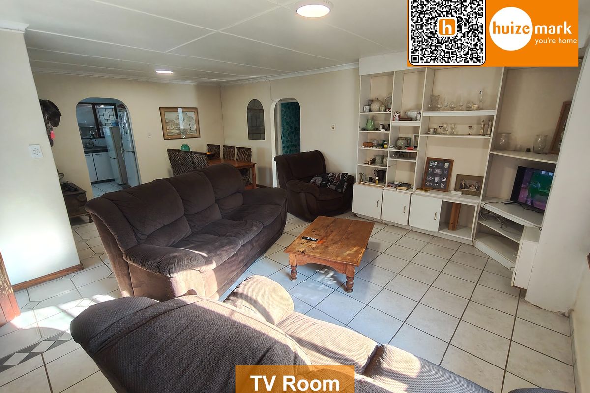3 Bedroom Home with Flatlet in Caversham Glen - Photo 4