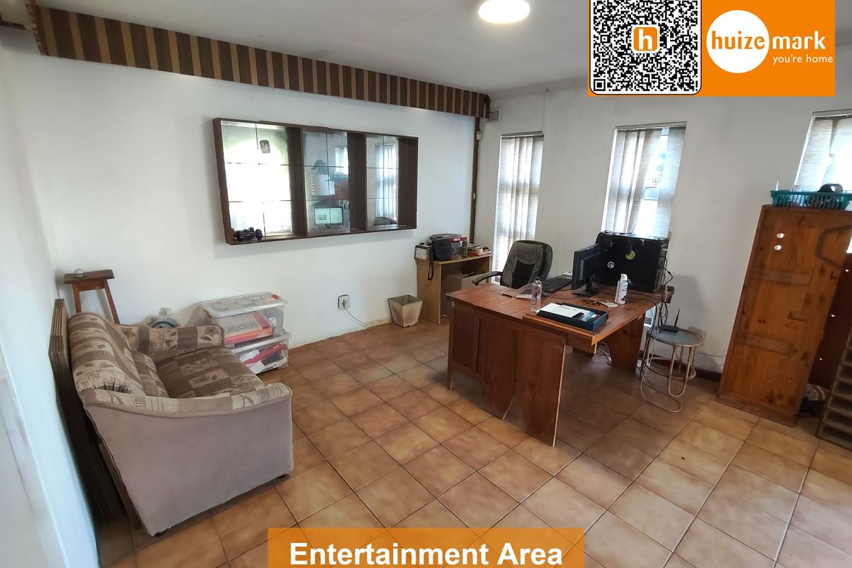 3 Bedroom Home with Flatlet in Caversham Glen - Photo 3