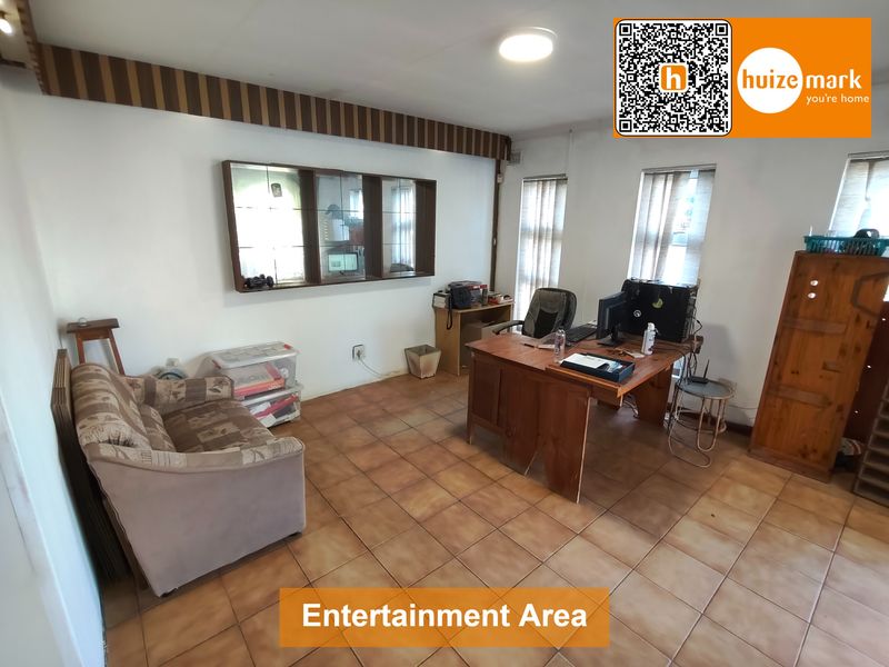 3 Bedroom Home with Flatlet in Caversham Glen - Photo 3