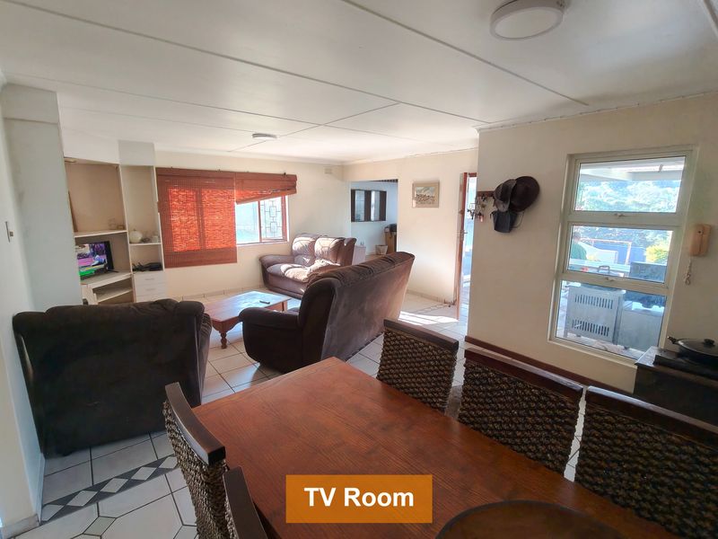 3 Bedroom Home with Flatlet in Caversham Glen - Photo 6
