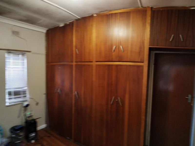 Family home in the heart  of Van Riebeeck Heights! - Photo 6