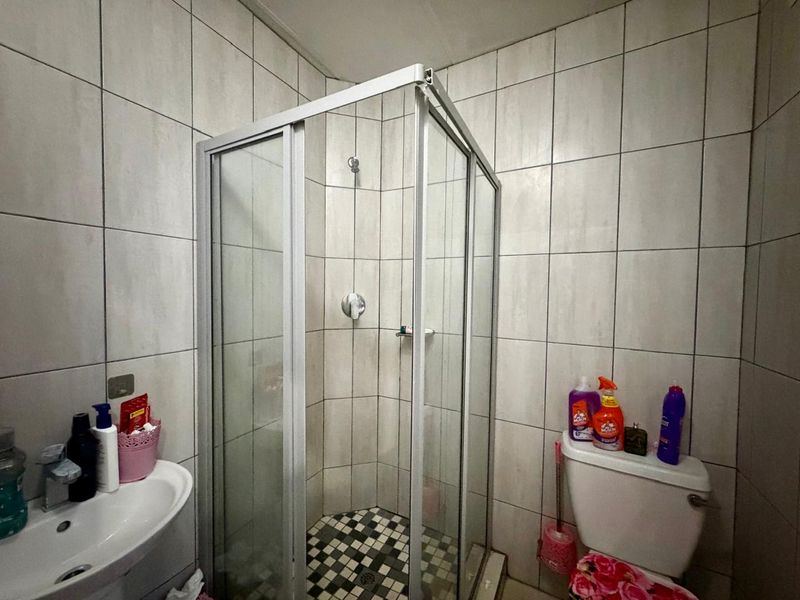 Charming 2 Bedroom Townhouse for Sale in Arboretum, Richards Bay White Pear Gardens Complex - Photo 9