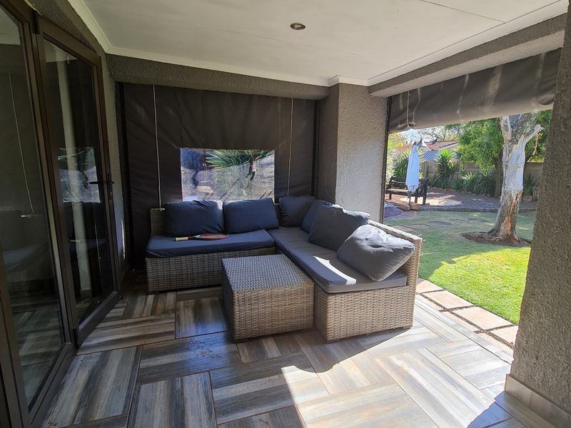Modern, Spacious Family Home at an Unbeatable Price. - Photo 9
