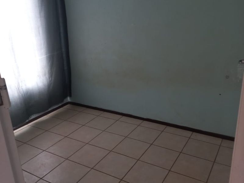 Affordable 2-Bedroom Home – Perfect for First-Time Buyers! - Photo 3