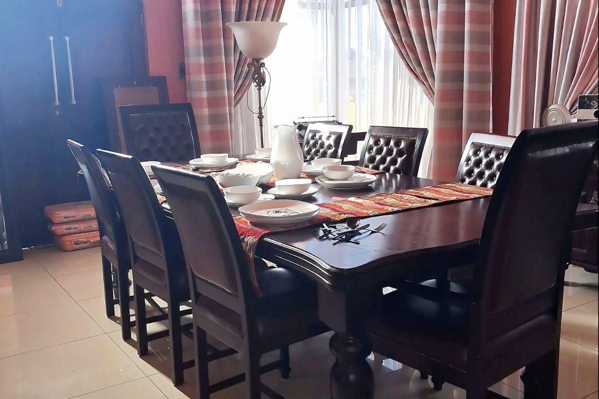 Luxury Family Living in Eligwa Estate, Three Rivers East. - Photo 5