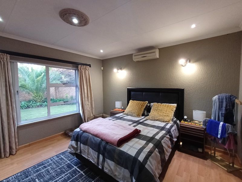 Full Title Townhouse Up For Grabs In The Serine SW 5. - Photo 3
