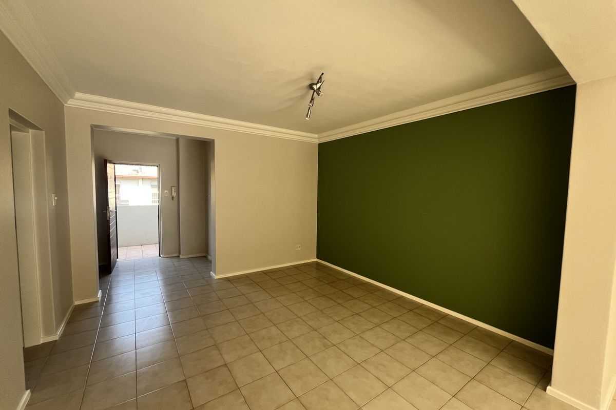 Spacious 3-Bedroom Duplex Townhouse To Rent in Secure Rivonia Complex - Photo 5