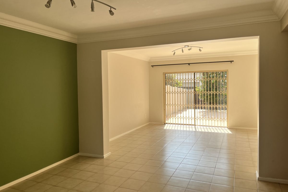 Spacious 3-Bedroom Duplex Townhouse To Rent in Secure Rivonia Complex - Photo 2