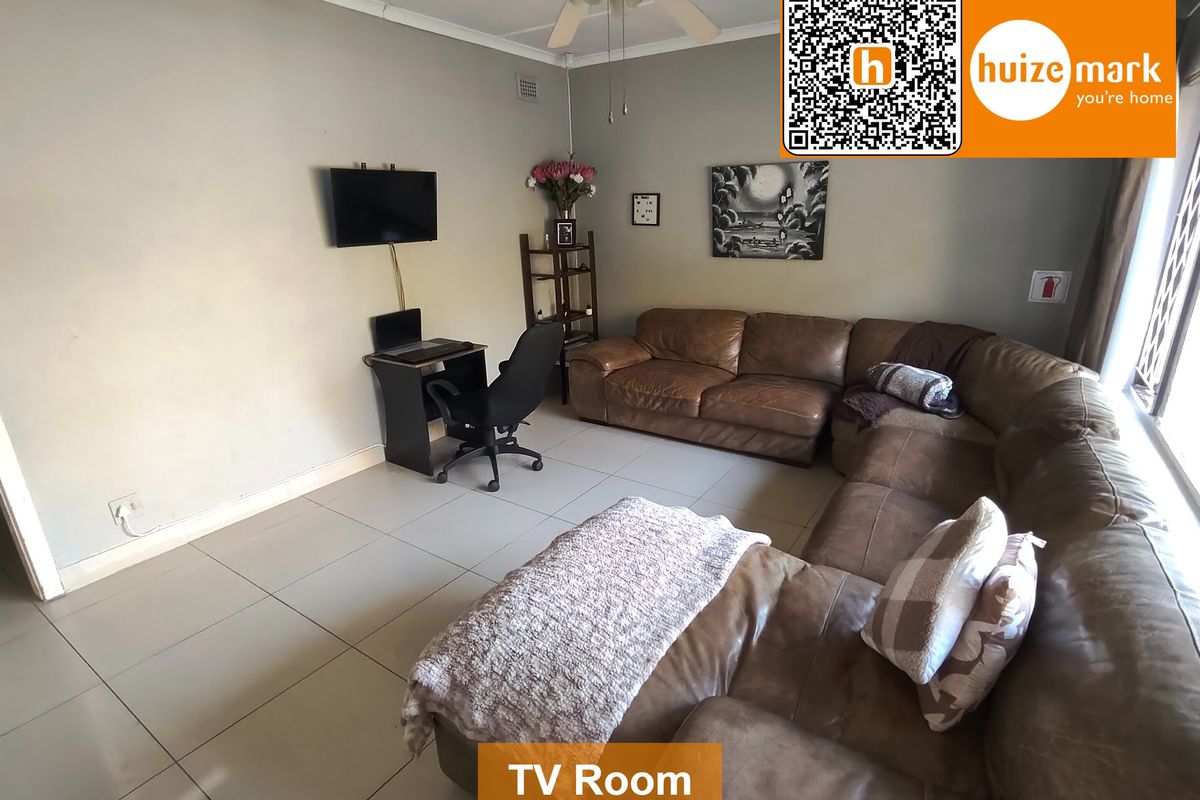 3 Bedroom House + Extras! - Photo 4