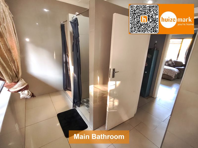 3 Bedroom House + Extras! - Photo 7
