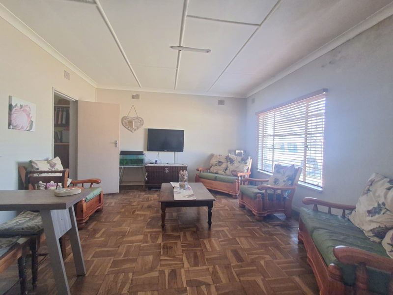 Enjoy Midvaal Service Delivery in Meyerton Central! - Photo 2