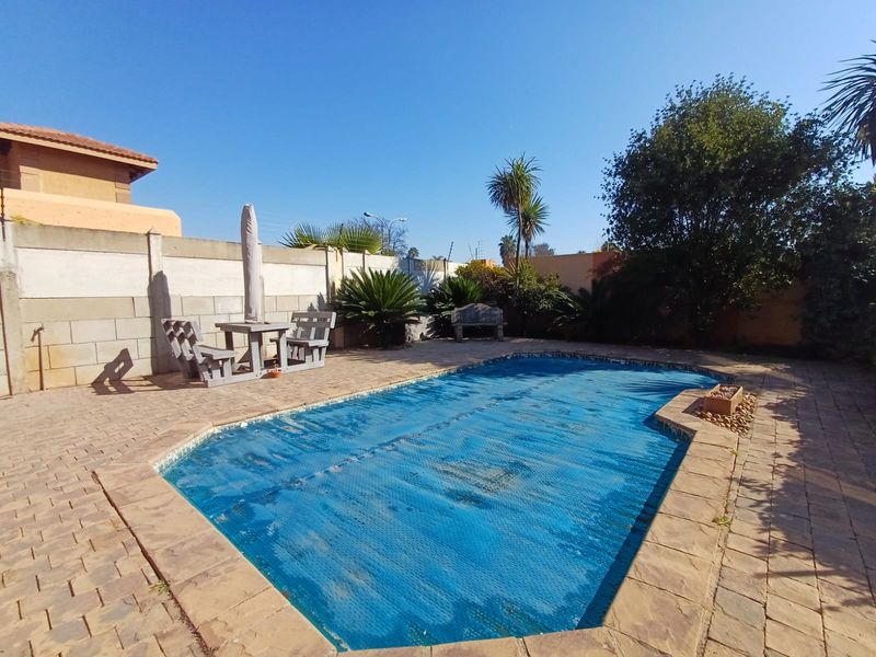 Most Perfect Buy In The Prime Location Of SE 3 - Photo 10