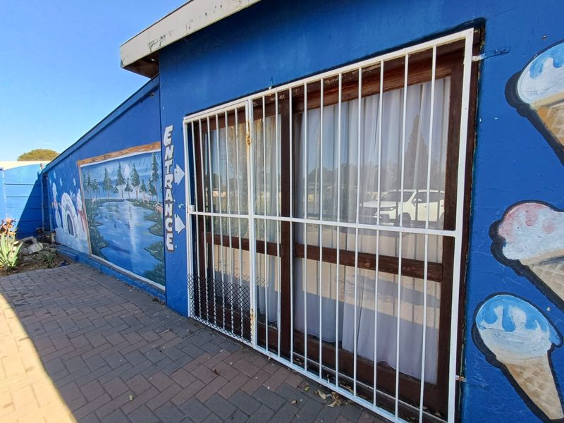 Property In SE 1 New To The Market Ideal For A Kinder garden - Photo 1