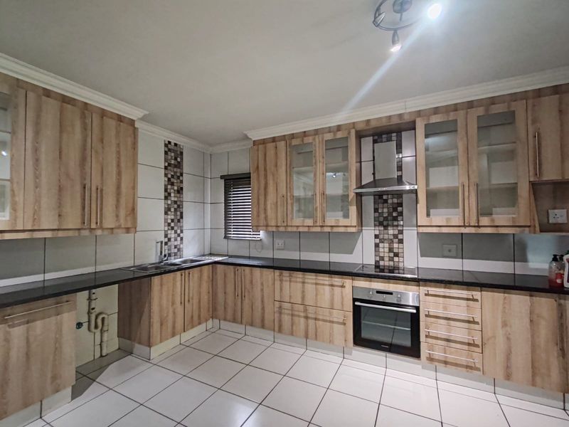 3 Bedroom House wirh Pool and lat for sale in Rand Collieries - Photo 4