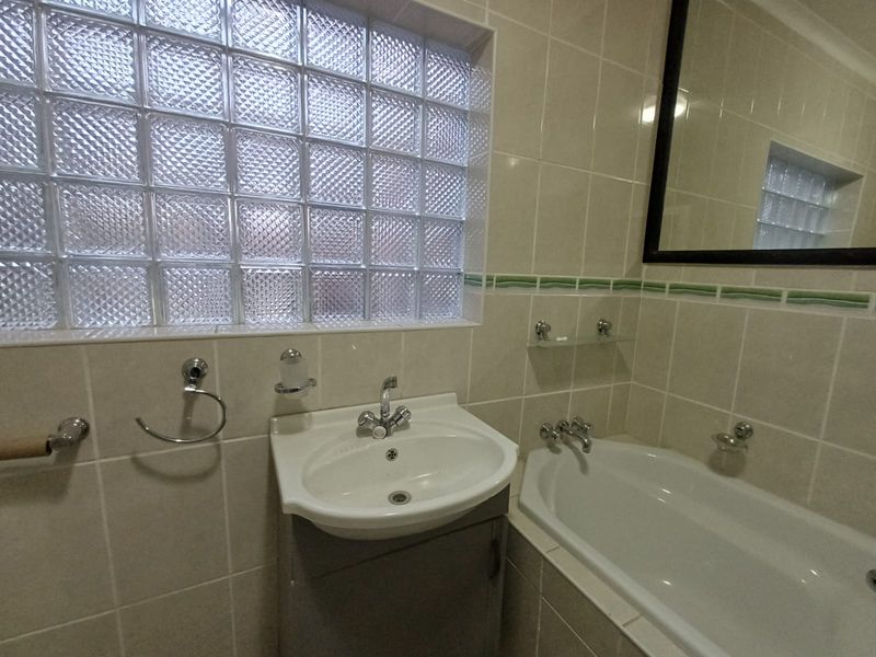 Newly Renovated Home For Sale In The Beautiful Flora Gardens - Photo 8