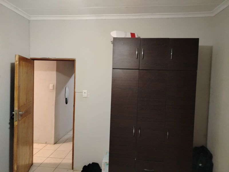 Garden Cottage Rental Monthly In Melmoth - Photo 8