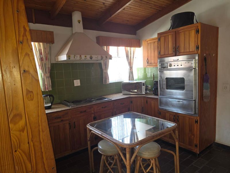 Versatile Property with Endless Potential in Polokwane Central - Photo 9