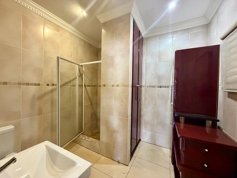 3 Bedroom Face-Brick Home with Flatlet for Sale | Sole Mandate - Photo 6