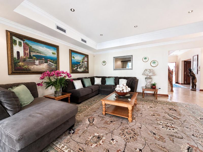 7 Bedroom home - Photo 5