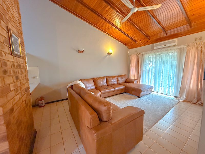 Simplex For Sale In Empangeni - Photo 3
