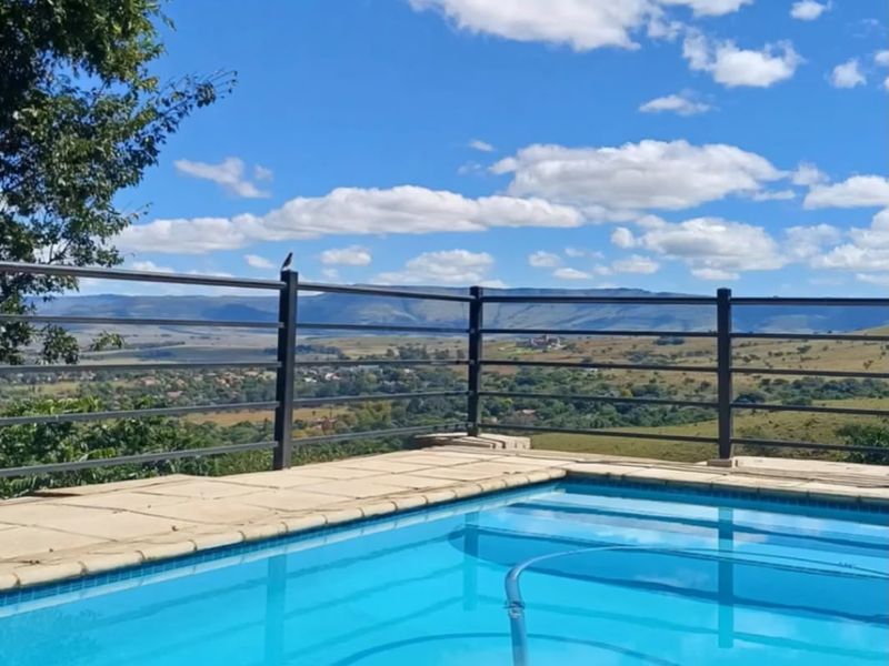 5 Bedroom Property with stunning mountain views - Photo 1