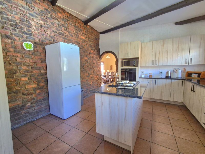 STUNNING HOME WITH PLENTY CHARM AND POTENTIAL! - Photo 7