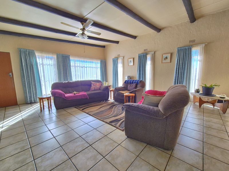 STUNNING HOME WITH PLENTY CHARM AND POTENTIAL! - Photo 8