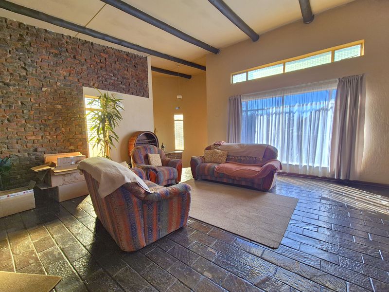 STUNNING HOME WITH PLENTY CHARM AND POTENTIAL! - Photo 4