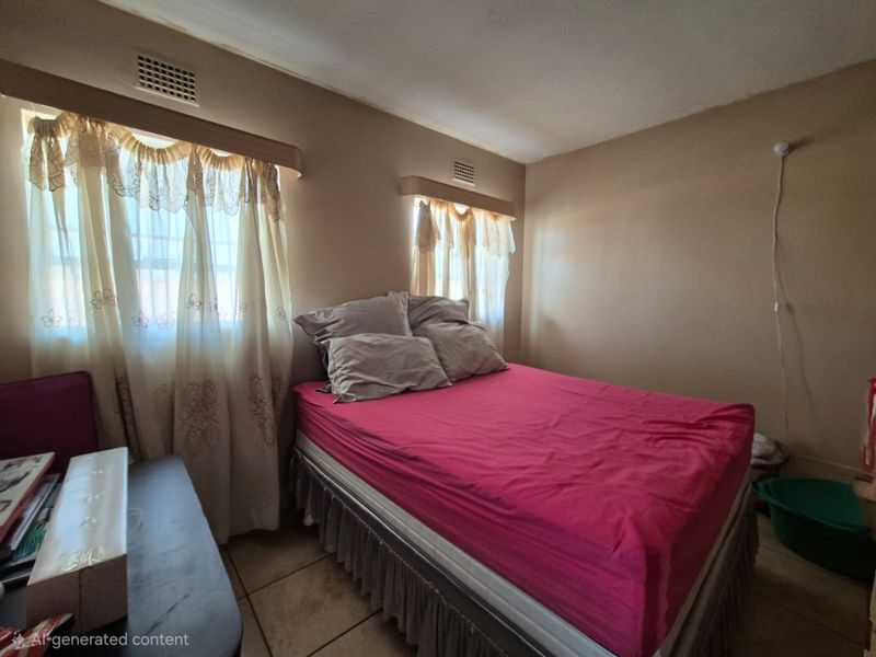 !Stunning First Floor Two Bedroom Unit! - Photo 7