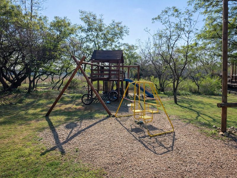 Established Lifestyle & Events Estate Bordering the Krugersdorp Game Reserve - Photo 10