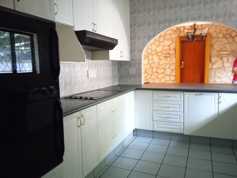 PERFECT FAMILY HOME WITH FLAT IN RAMSGATE - Photo 7