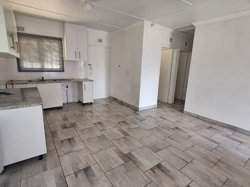 Newly Renovated Home - Photo 5