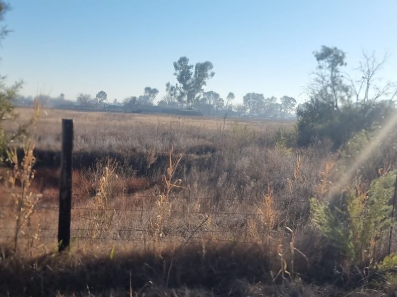 VACANT STAND FOR SALE – VAALVIEW - Photo 3