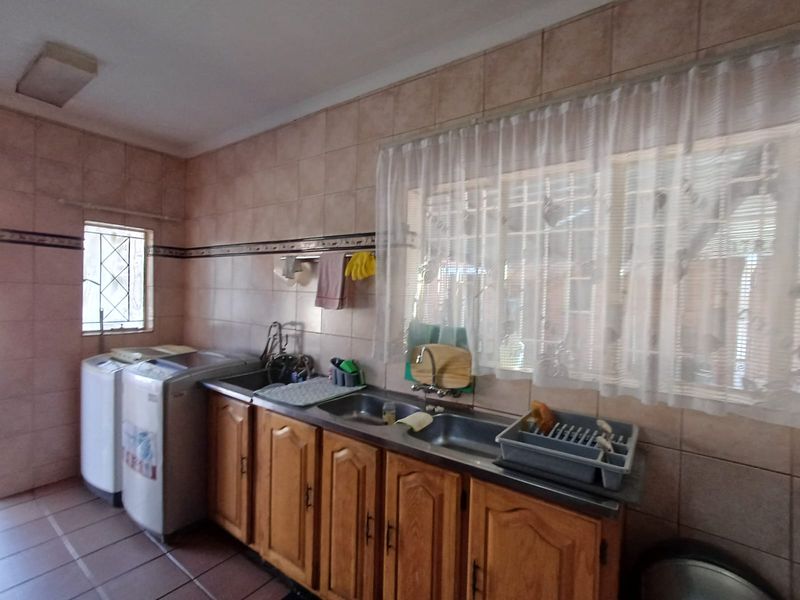 Perfect Property For An Amazing Price in SE 6 - Photo 7