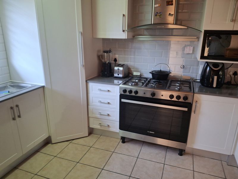 4 Bedroom House for Sale in Ravenswood, Boksburg - Photo 1