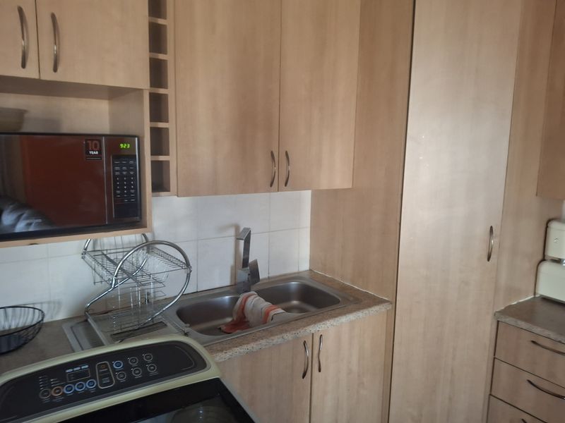Spacious 2-Bedroom Apartment for Sale in Norkem Manor, Norkem Park - Photo 8